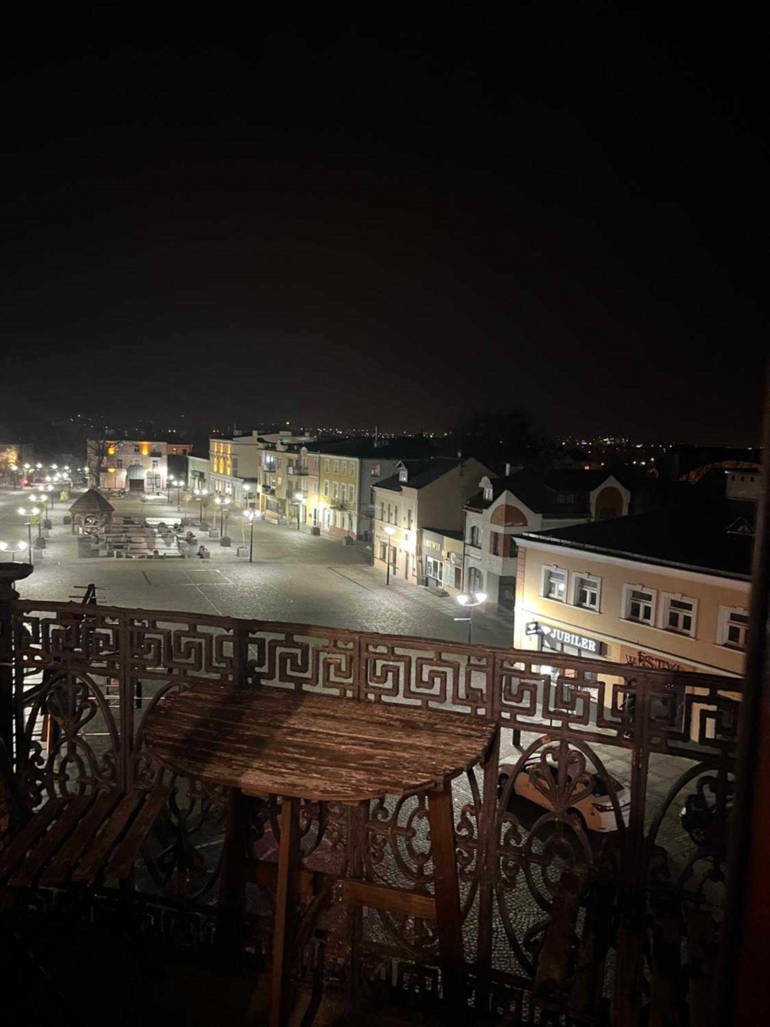 Apartamenty Luczkowskiego Z Widokiem Na Studnie 4 Chełm Extérieur photo